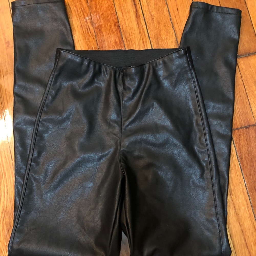 Faux Leather leggings H&M 22” waist size 0